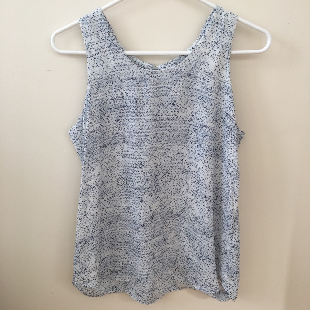 Blue & White Patterned Top